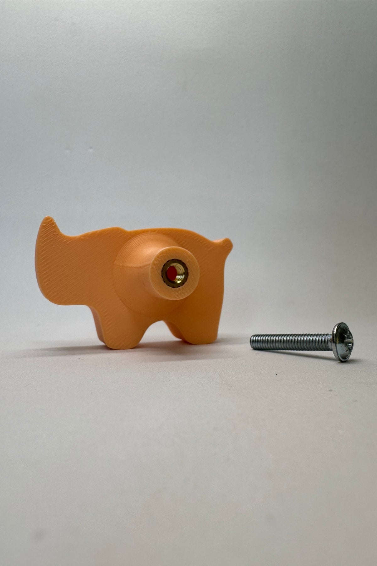 Turuncu Gergedan Dolap Kulpu - Çocuk Odası, Mutfak ve Banyo İçin Renkli ve Dayanıklı Mobilya Kulp