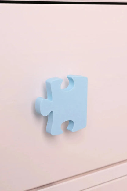 Puzzle Dolap Kulpu – Çocuk Odası, Mutfak ve Banyo Dolapları İçin Modern ve Eğlenceli Dekoratif Kulp