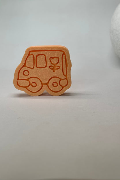 Turuncu Araba Dolap Kulpu - Çocuk Odalarınıza, Mutfak ve Banyo Dolaplarınıza Mobilya Kulpu