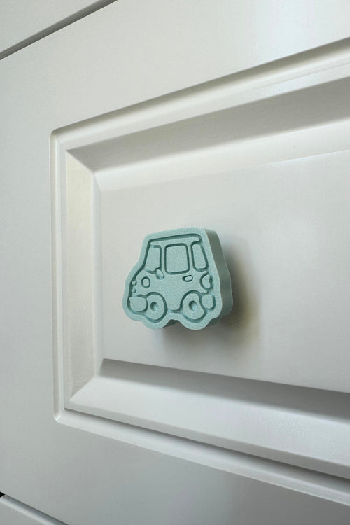 Mavi Araba Dolap Kulpu - Çocuk, Mutfak ve Banyo Dolapları İçin Modern ve Eğlenceli Mobilya Kulpu