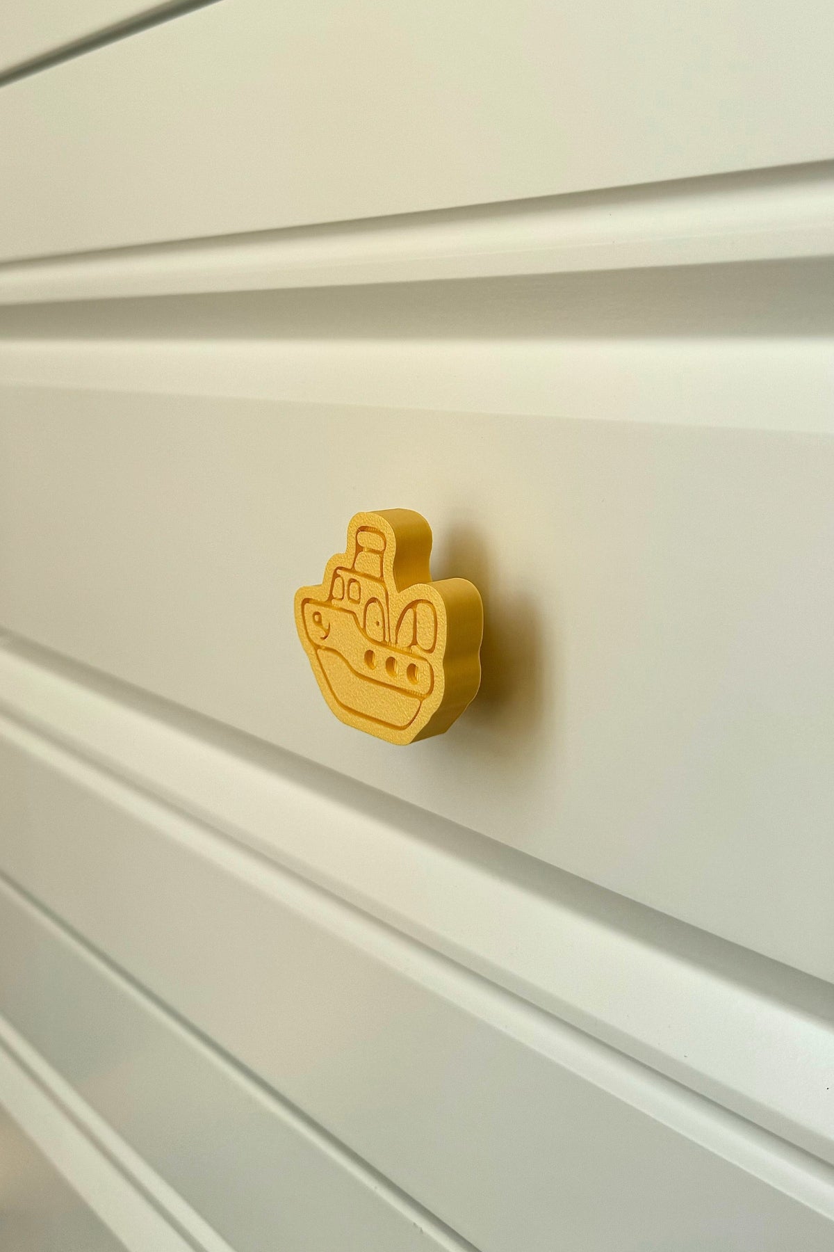 Sarı Gemi Dolap Kulpu - Çocuk Odaları ve Dolaplar İçin Dekoratif ve Dayanıklı Kulp