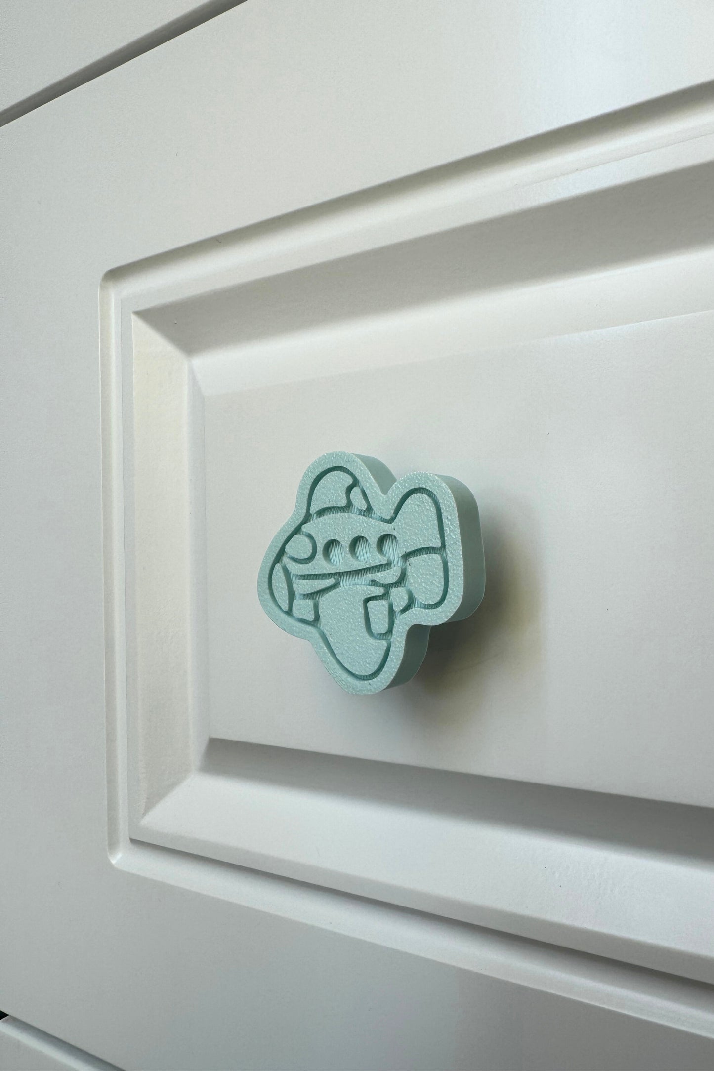 Mavi Uçak Dolap Kulpu - Çocuk, Mutfak ve Banyo Dolapları İçin Şık ve Dayanıklı Kulp