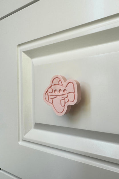 Pembe Uçak Dolap Kulpu - Çocuk, Mutfak ve Banyo Dolapları İçin Modern ve Şık Mobilya Kulp