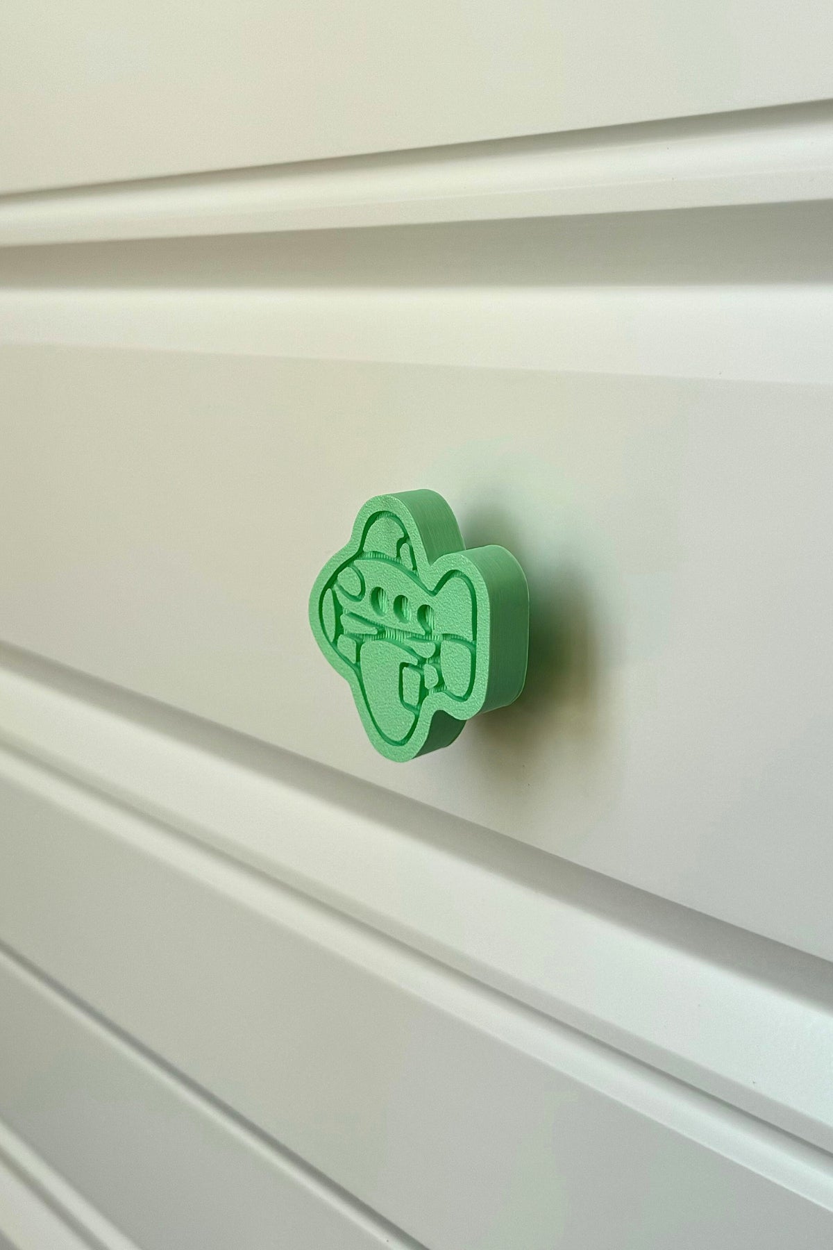 Yeşil Uçak Dolap Kulpu - Çocuk, Mutfak ve Banyo Dolapları İçin Modern ve Dayanıklı Mobilya Kulpu