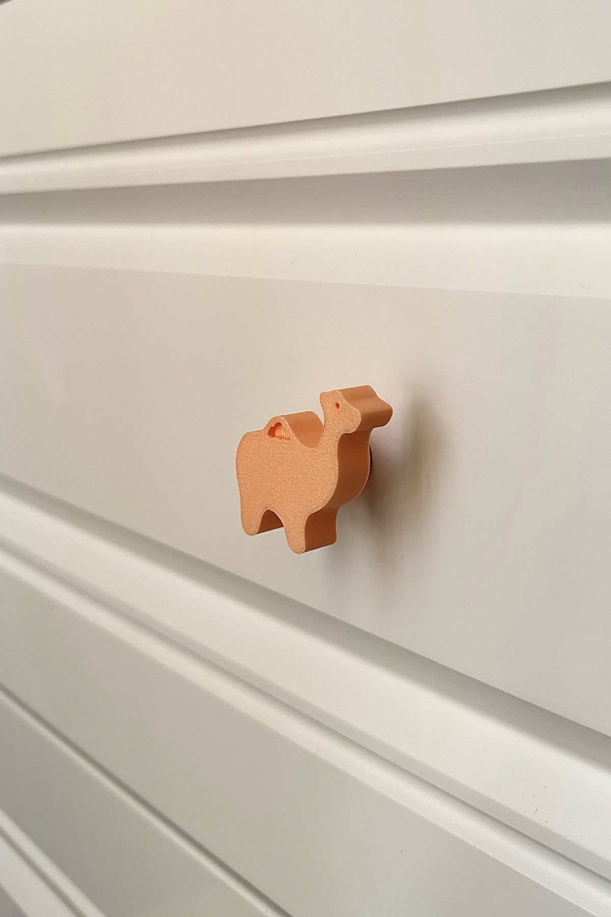 Turuncu Deve Dolap Kulpu - Çocuk Odası, Mutfak ve Banyo İçin Eğlenceli Mobilya Kulp