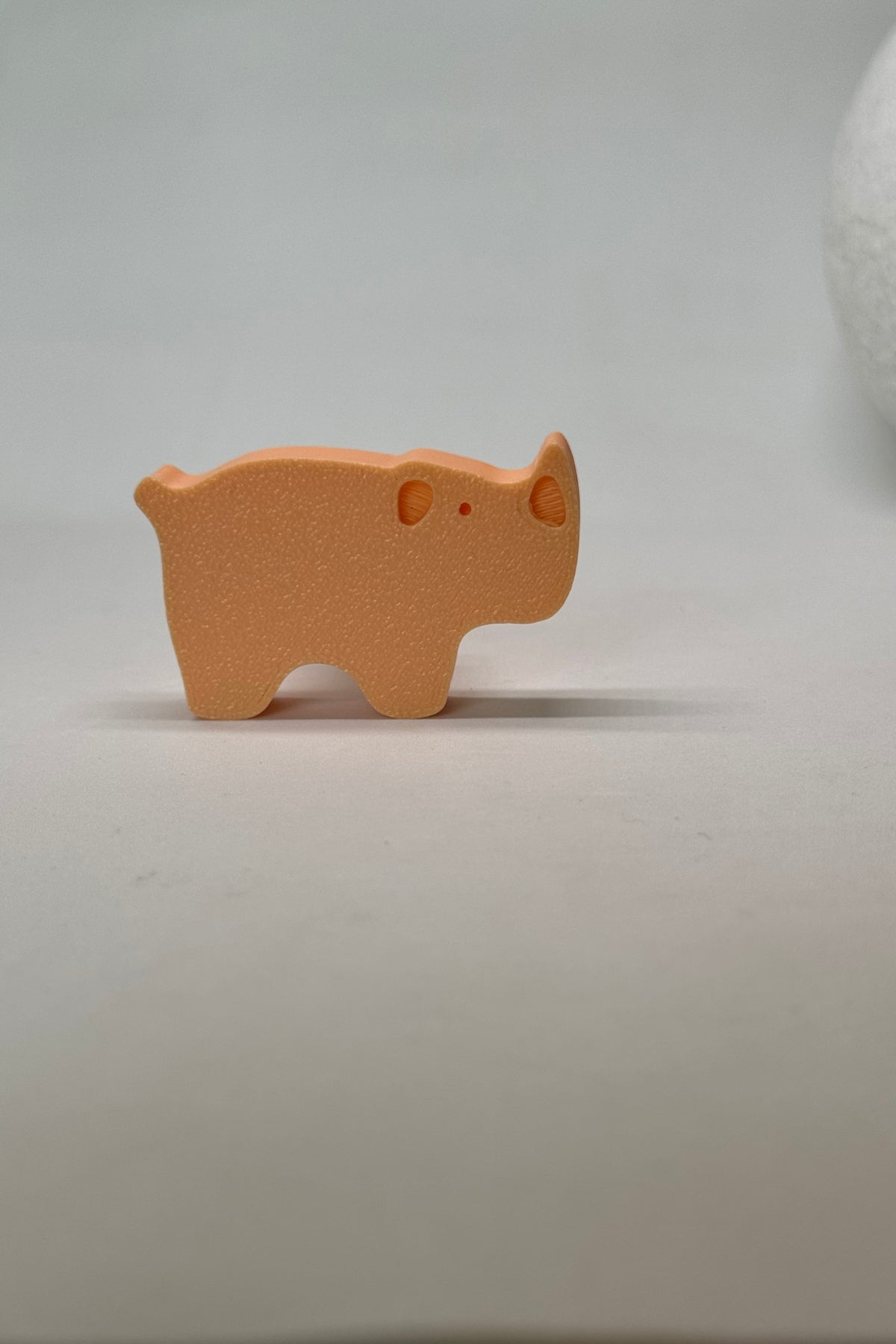 Turuncu Gergedan Dolap Kulpu - Çocuk Odası, Mutfak ve Banyo İçin Renkli ve Dayanıklı Mobilya Kulp