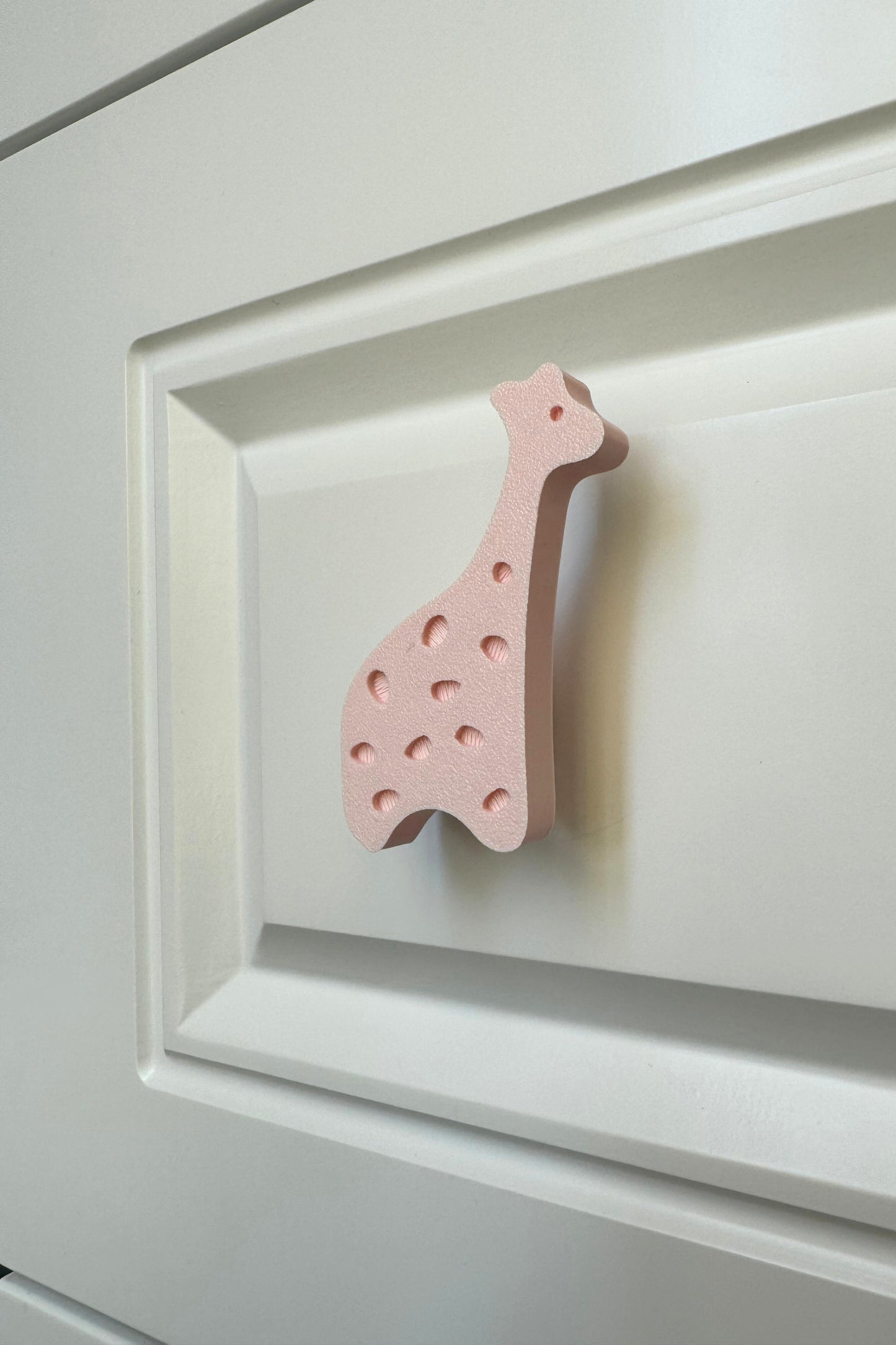 Pembe Zürafa, Dolap Kulpu - Çocuk Odası, Mutfak ve Banyo İçin  Dayanıklı ve Mobilya Kulp