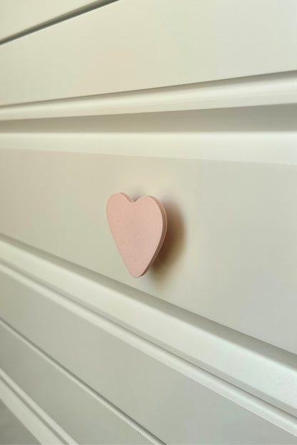 Pembe Kalp Dolap Kulpu - Çocuk Odası, Mutfak ve Banyo İçin Modern, Şık ve Dayanıklı Mobilya Kulp