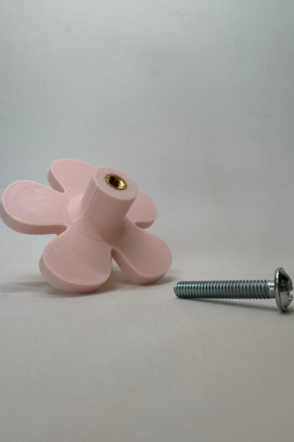 Pembe Yonca Dolap Kulpu -Çocuk Odası, Mutfak ve Banyo İçin Modern, Şık ve Dayanıklı Mobilya Kulp