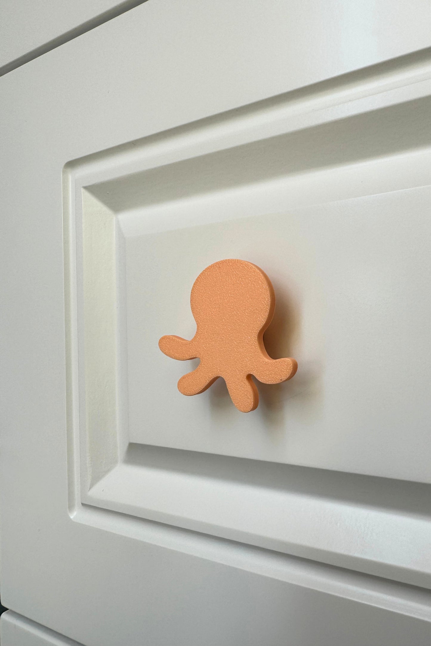 Turuncu Ahtapot Dolap Kulpu-Çocuk Odası, Mutfak ve Banyo İçin Modern ve Dayanıklı Mobilya Kulp