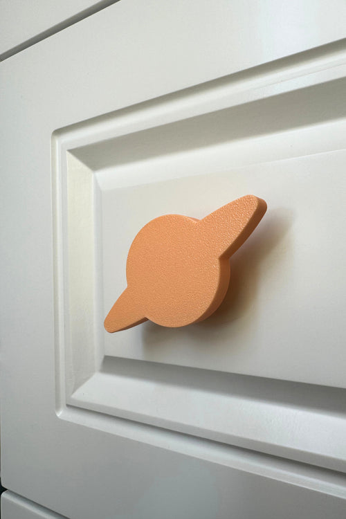 Turuncu Gezegen Dolap Kulpu - Çocuk Odası, Mutfak ve Banyo İçin Enerjik ve Dayanıklı Mobilya Kulp