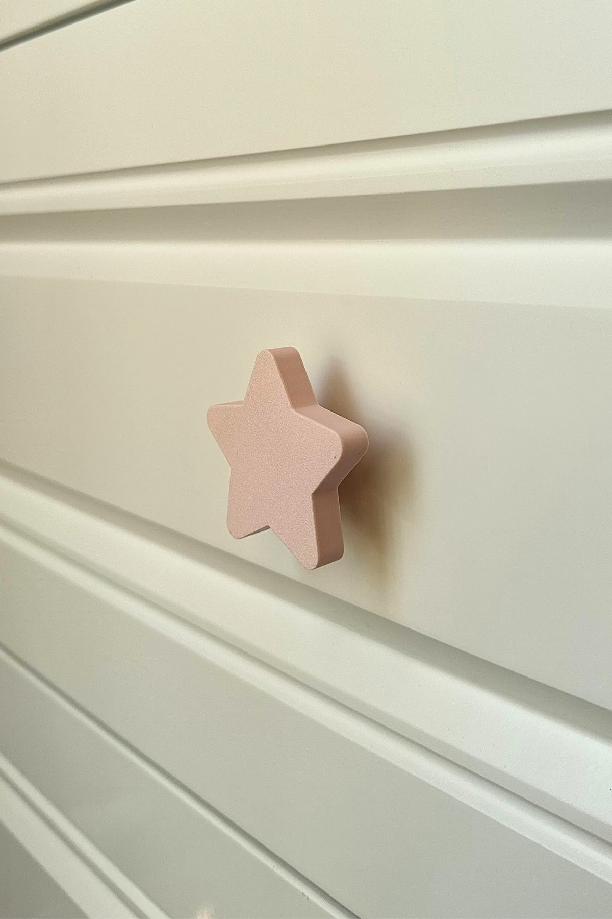Pembe Yıldız Dolap Kulpu - Çocuk Odası, Mutfak, Banyo İçin Şık, Dayanıklı ve Sevimli Mobilya Kulp