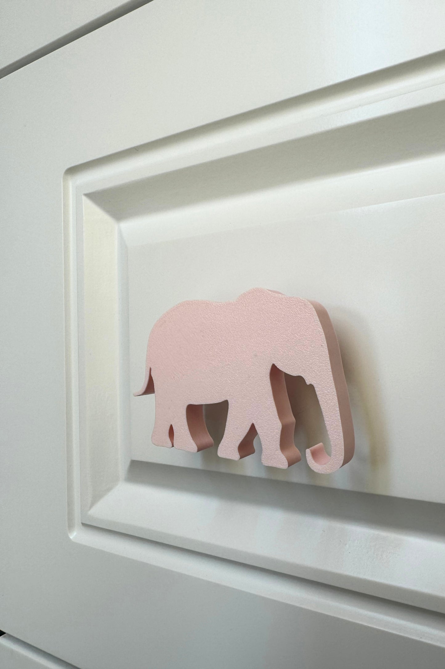 Pembe Fil Dolap Kulpu - Çocuk Odası, Mutfak ve Banyo İçin Modern, Şık ve Dayanıklı Mobilya Kulp