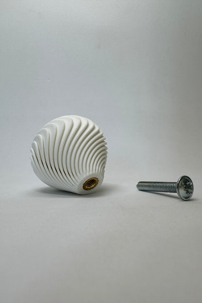 Beyaz Inci Zarif Dokunuş Kulpu – Zarif Ve Modern Tasarım Mobilya Kulpu