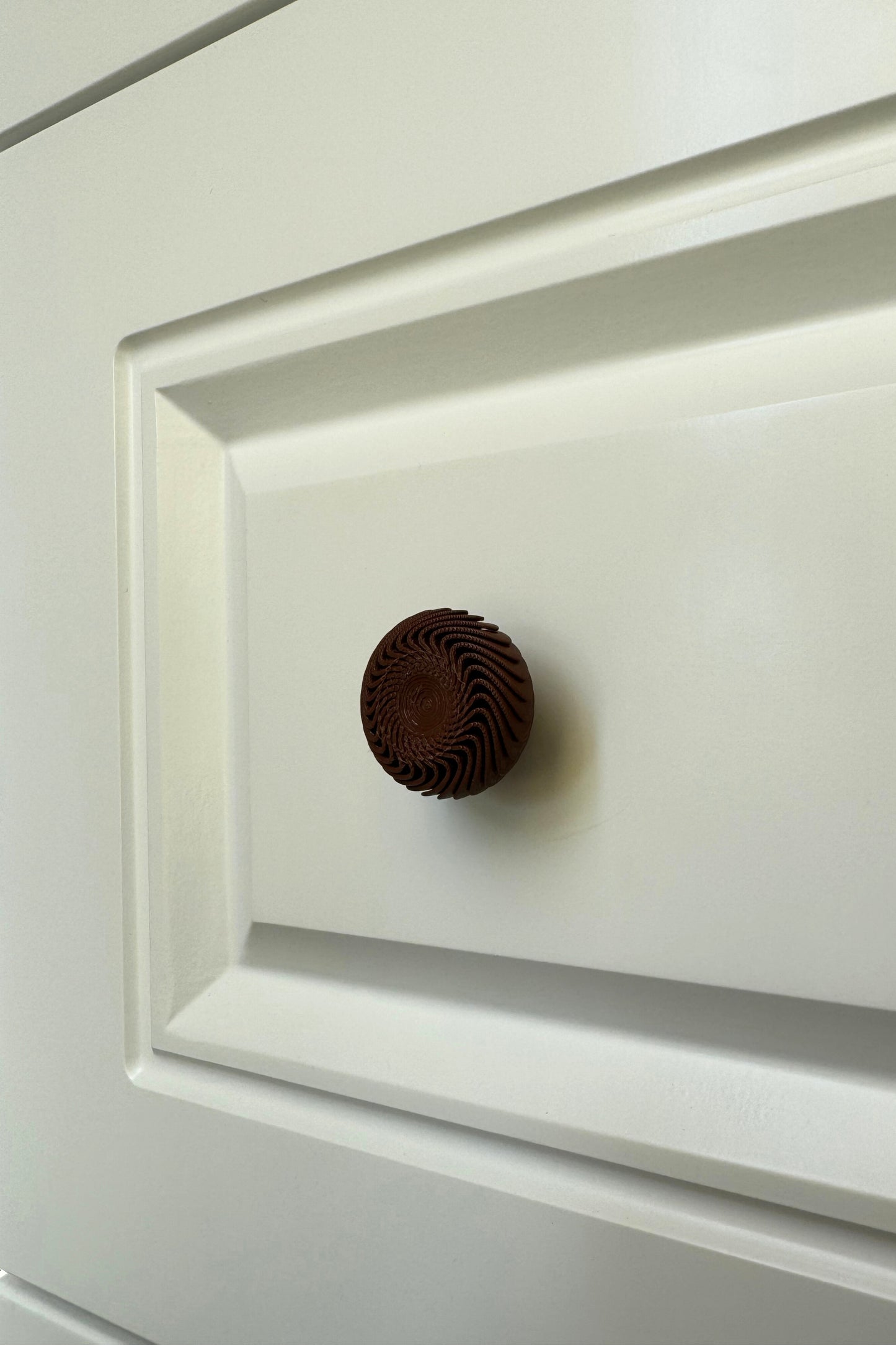 Stella Doğal Dokunuş Kulpu – Zarif ve Modern Tasarım Mobilya Kulpu