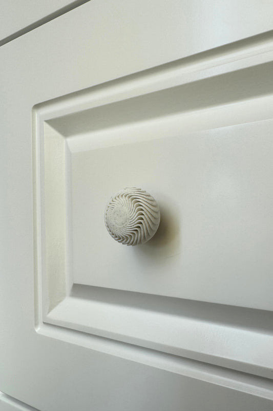 Elara Şık Dolap Kulpu – Zarif ve Modern Tasarım Mobilya Kulpu